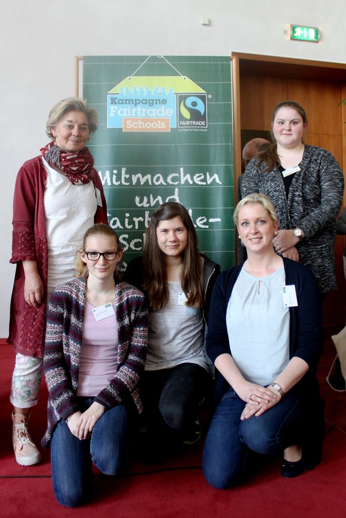 „Emsland“-Schülerinnen bilden sich bei der Fairtrade-Fachtagung in Münster fort