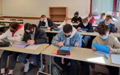 KomNetMath: Lernende des Emsland-Gymnasiums prüfen Vorteile des digitalen Lernens im Unterricht