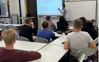 Praktische Einblicke in den Beruf des Vermessungsingenieurs und das zugehörige Studium im Mathematik- Leistungskurs am Emsland-Gymnasium