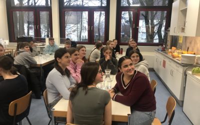 Gesund, nachhaltig und lecker: Ein kulinarisches Projekt des ElBI- Kurses 10