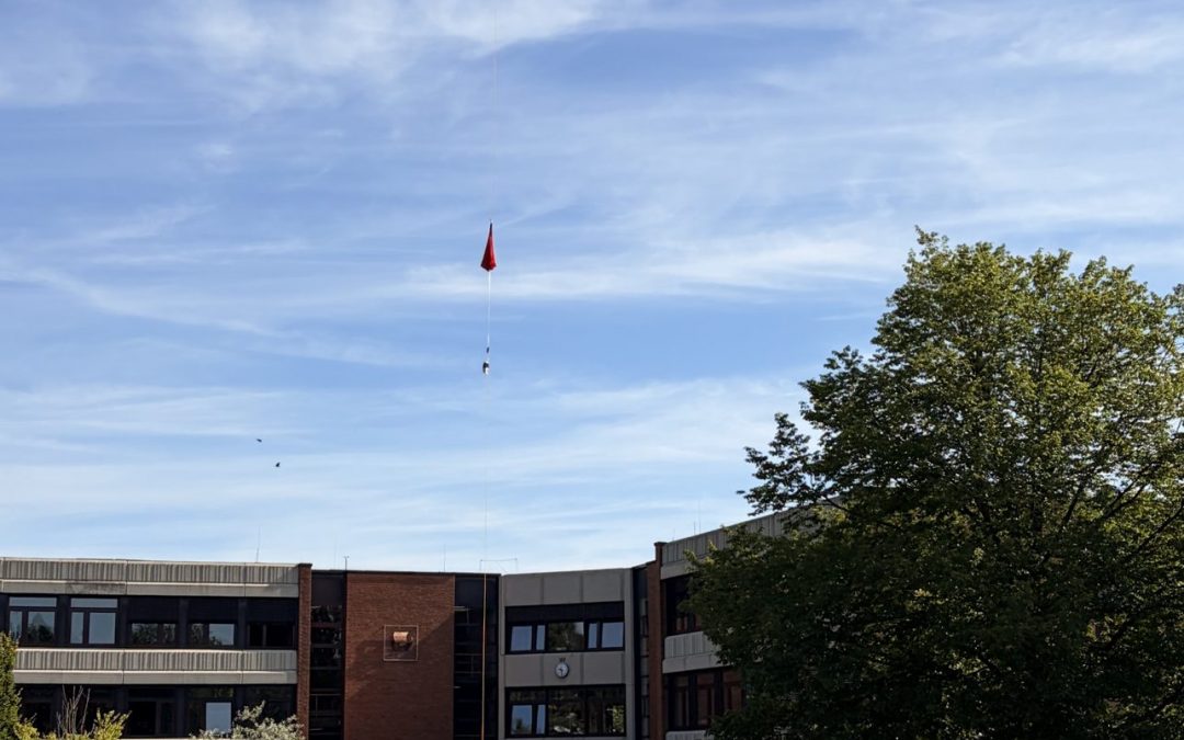 Physikprojekt „Am Rande des Weltalls“ –Emsland-Gymnasium führt Experimente in über 30 Kilometer Höhe durch